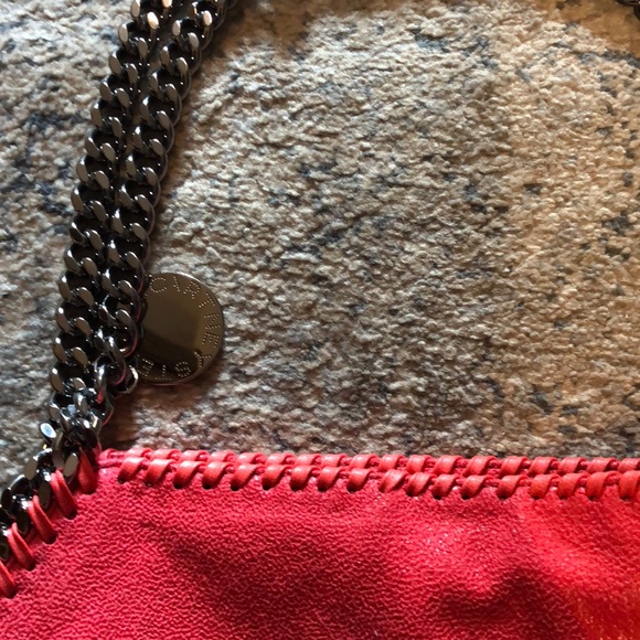 Brand new Stella McCartney hot pink bag - Picture 2 of 4